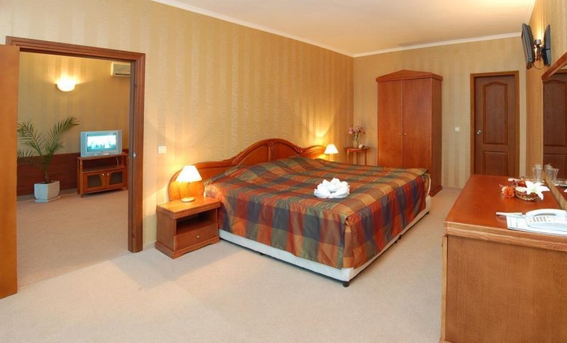 Napospart utazás Coloseum, Sb