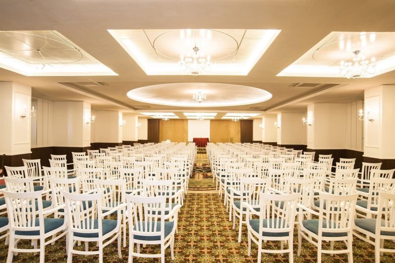 Alanya utazás Concordia Celes Hotel