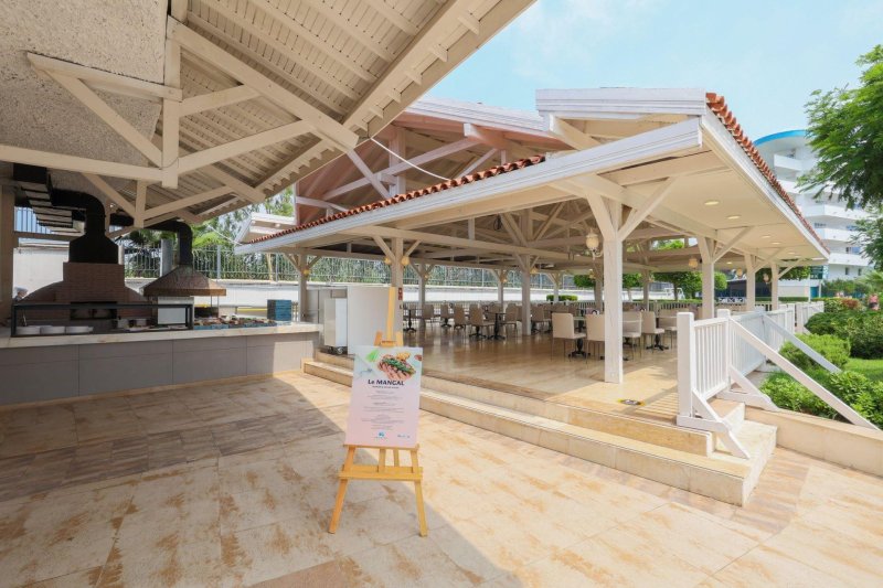 Side utazás Crystal Admiral Resort Suites & Spa