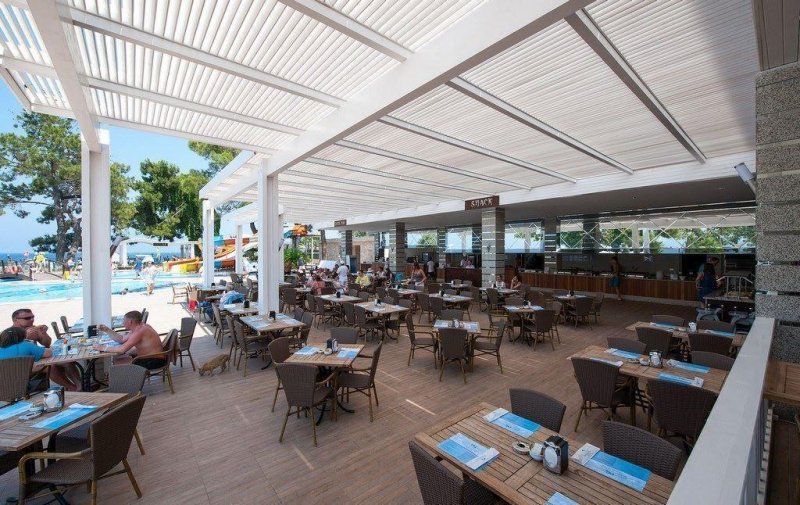 Kemer utazás Crystal Aura Beach Resort & Spa