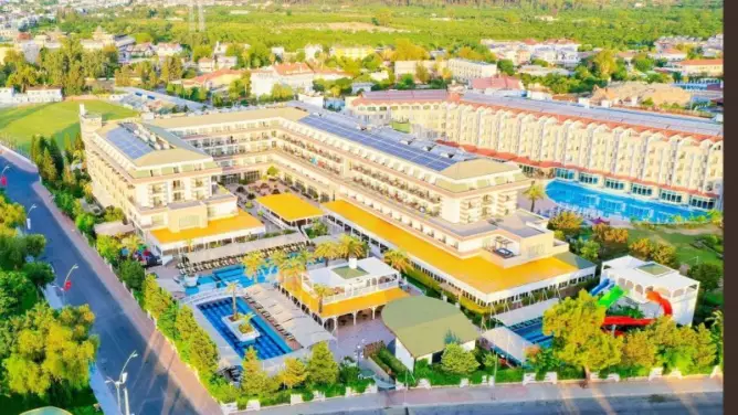 Crystal De Luxe Resort & Spa Kemer
