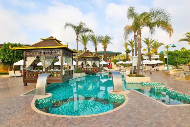 Crystal Family Resort Belek