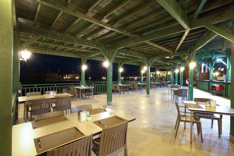 Kemer utazás Crystal Flora Beach Resort