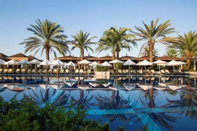 Crystal Tat Beach Belek