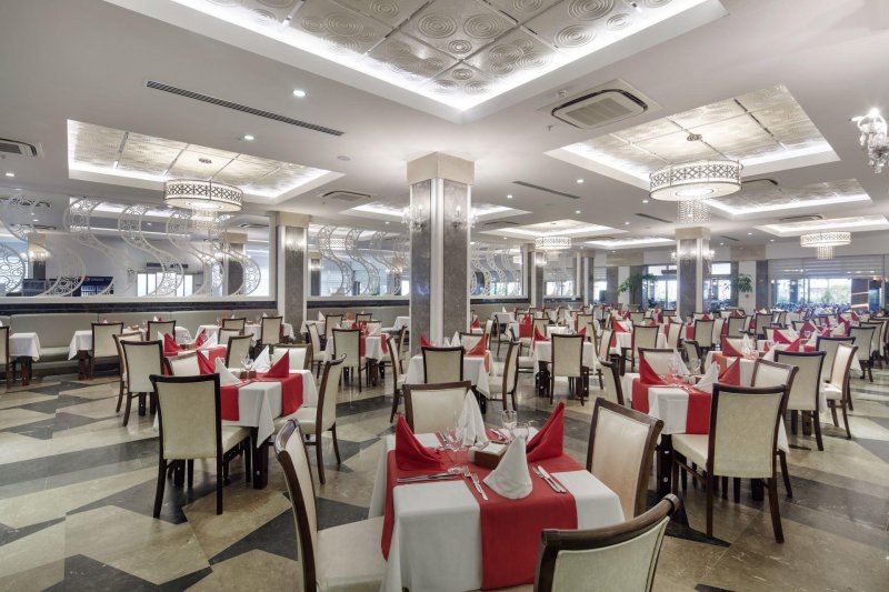 Belek utazás Crystal Waterworld Resort & Spa