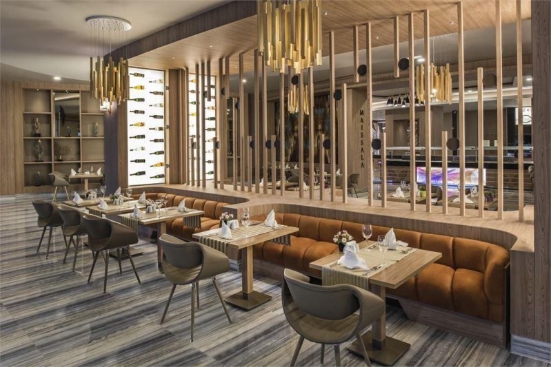 Antalya utazás Delphin Be Grand Resort