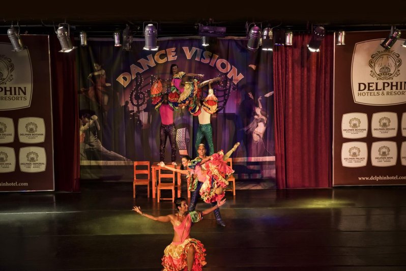 Alanya utazás Delphin Deluxe Resort