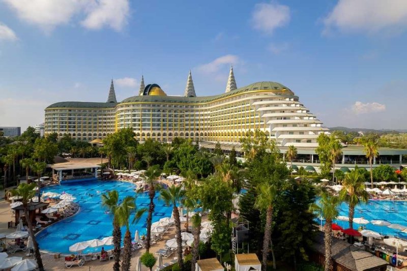 Antalya utazás Delphin Imperial Lara