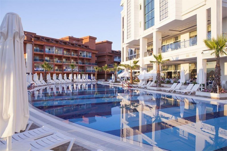 Diamond Elite Hotel & Spa Side