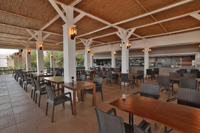 Diamond Excellence Resort & Spa Side
