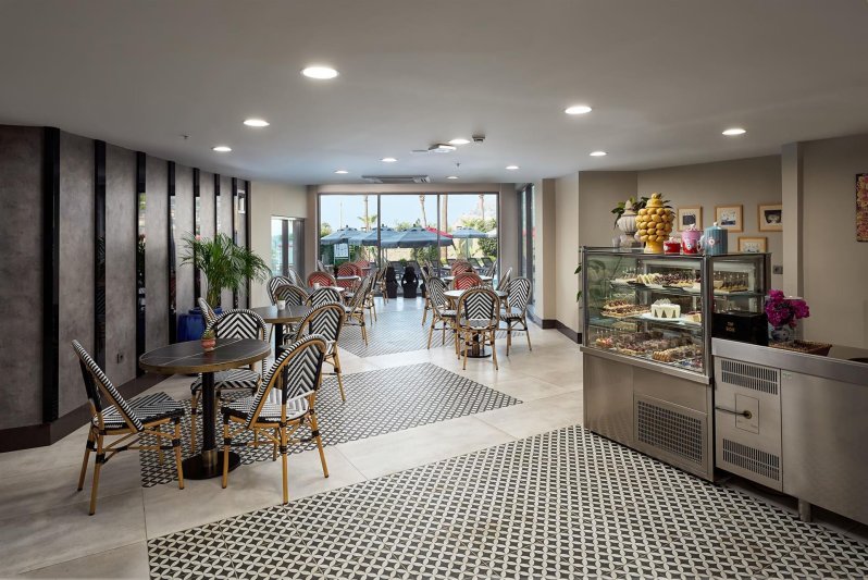 Alanya utazás Elysee Hotel