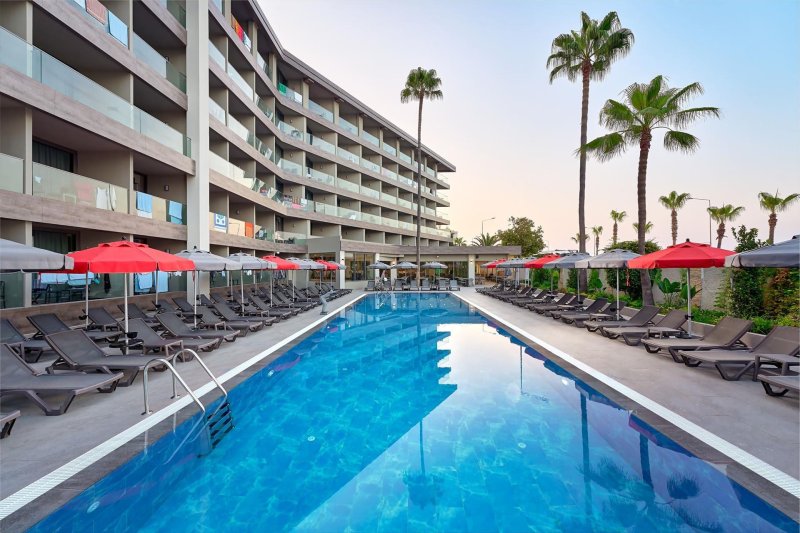 Alanya utazás Elysee Hotel