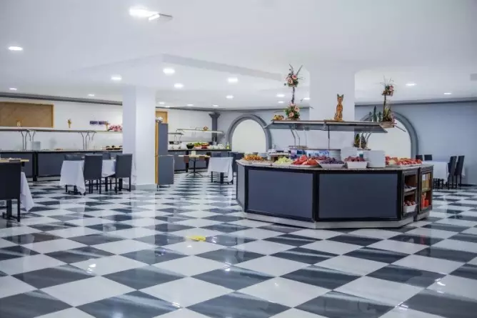 Elysium Elite Hotel & Spa Side