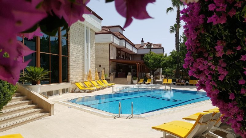 Kemer utazás Felice Hotel