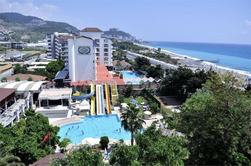 Alanya utazás First Class Hotel