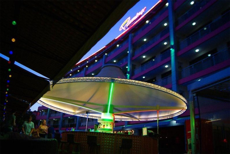 Napospart utazás Flamingo Sb