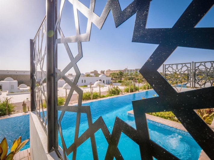 Hurghada utazás Fort Arabesque Resort Spa & Villas