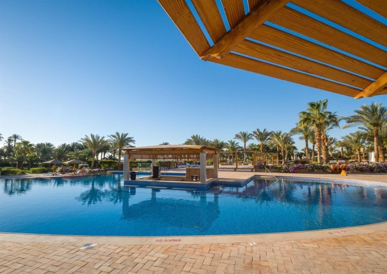 Hurghada utazás Fort Arabesque Resort Spa & Villas