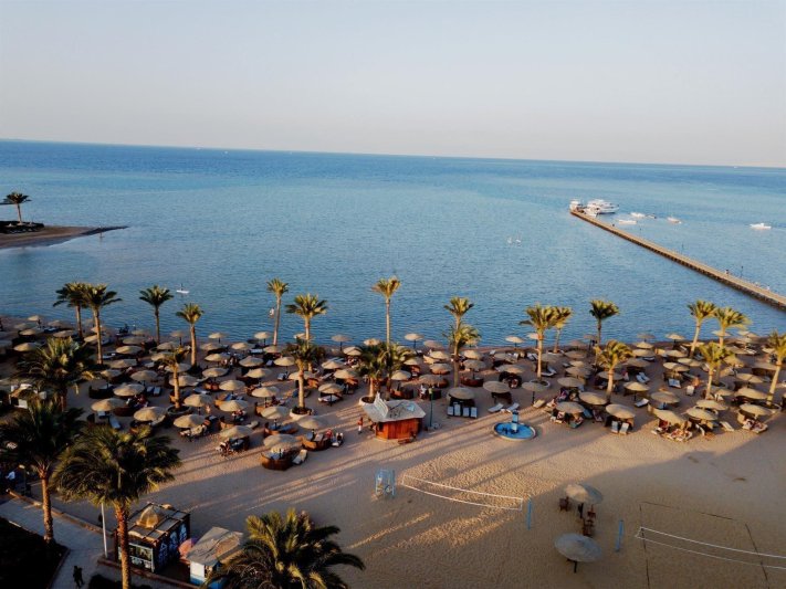 Hurghada utazás Golden Beach Resort