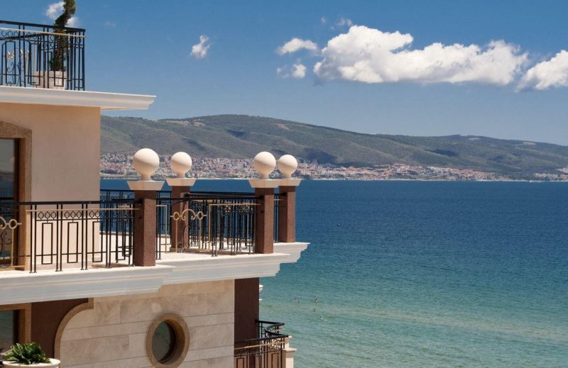 Napospart utazás Golden Rainbow