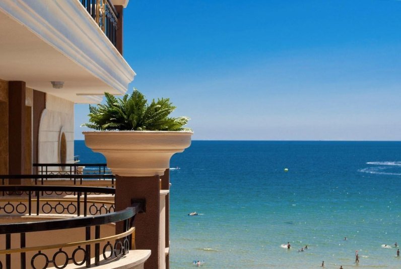 Napospart utazás Golden Rainbow