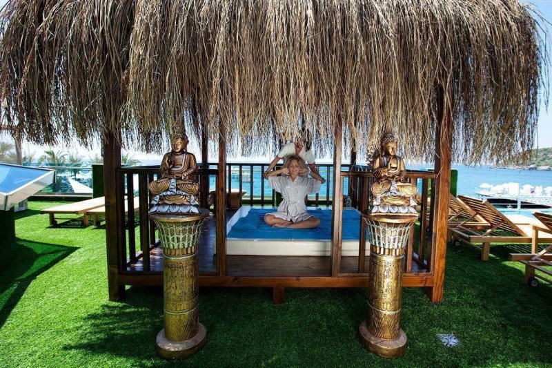 Alanya utazás Granada Luxury Alanya