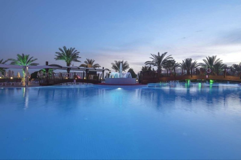 Alanya utazás Granada Luxury Alanya