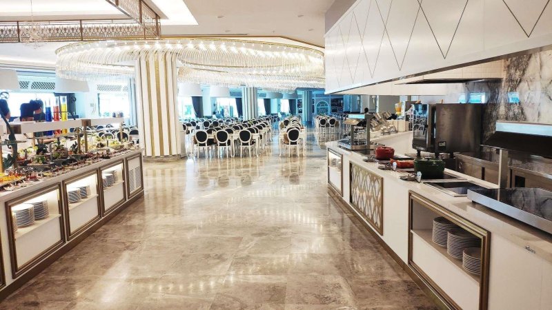 Alanya utazás Granada Luxury Beach