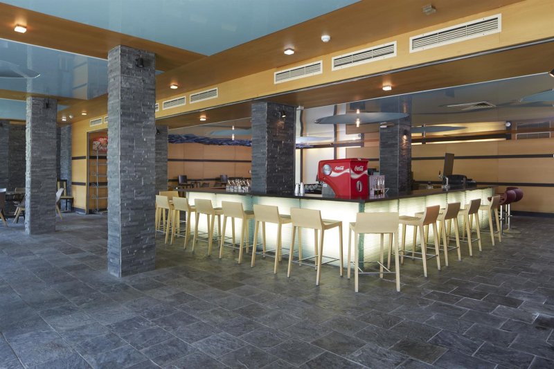 Napospart utazás Grand Hotel Nirvana