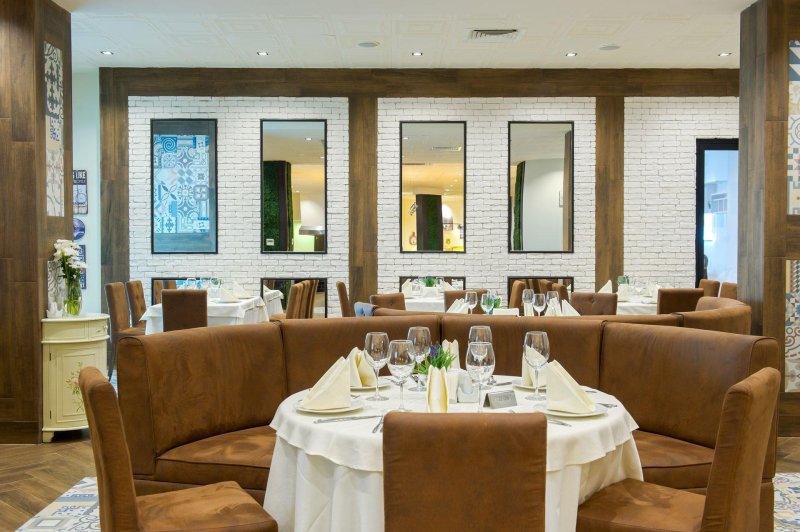 Napospart utazás Grand Hotel Sveti Vlas