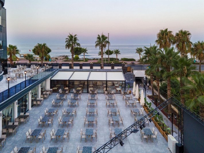 Alanya utazás Grand Uysal Beach & Spa