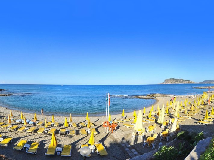 Alanya utazás Grand Uysal Beach & Spa