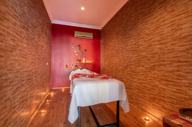 Kemer utazás Grand Viking