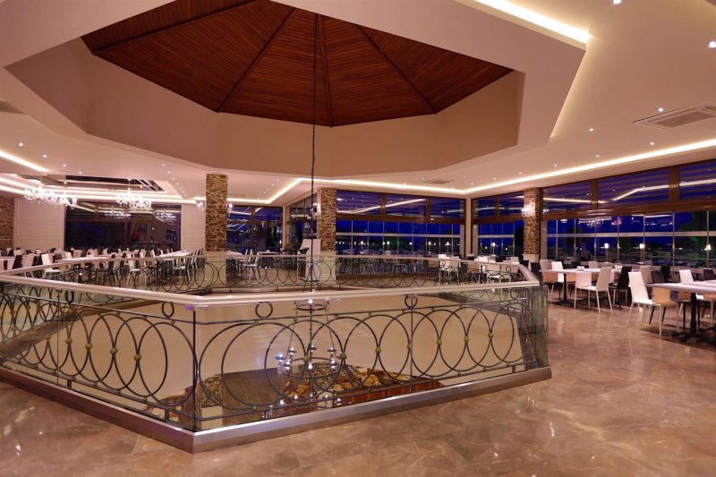 Alanya utazás Gypsophila Holiday Village