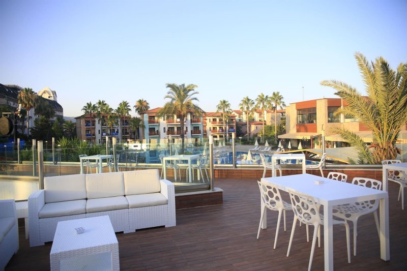 Alanya utazás Gypsophila Holiday Village