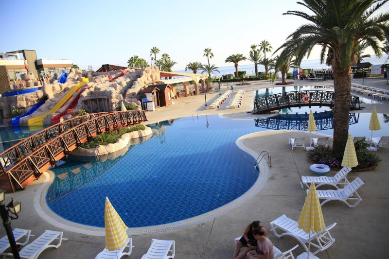 Alanya utazás Gypsophila Holiday Village