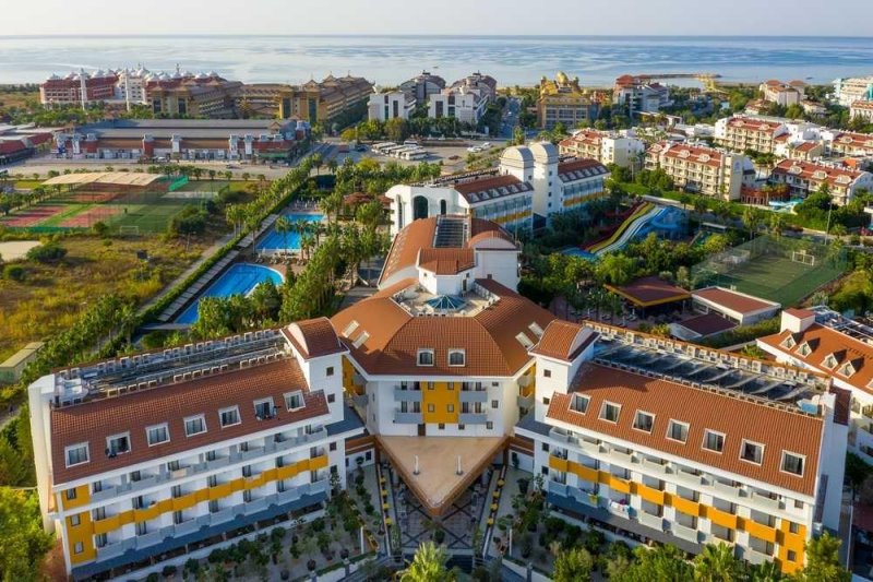 Side utazás Hane Family Resort