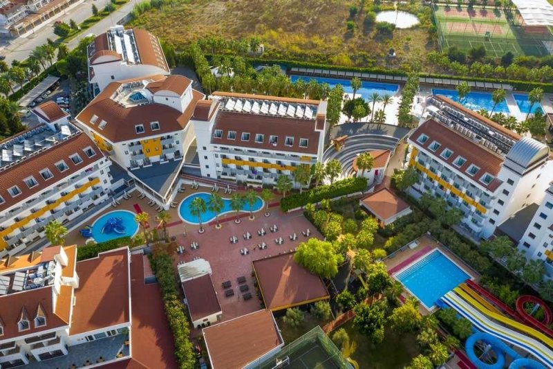 Side utazás Hane Family Resort