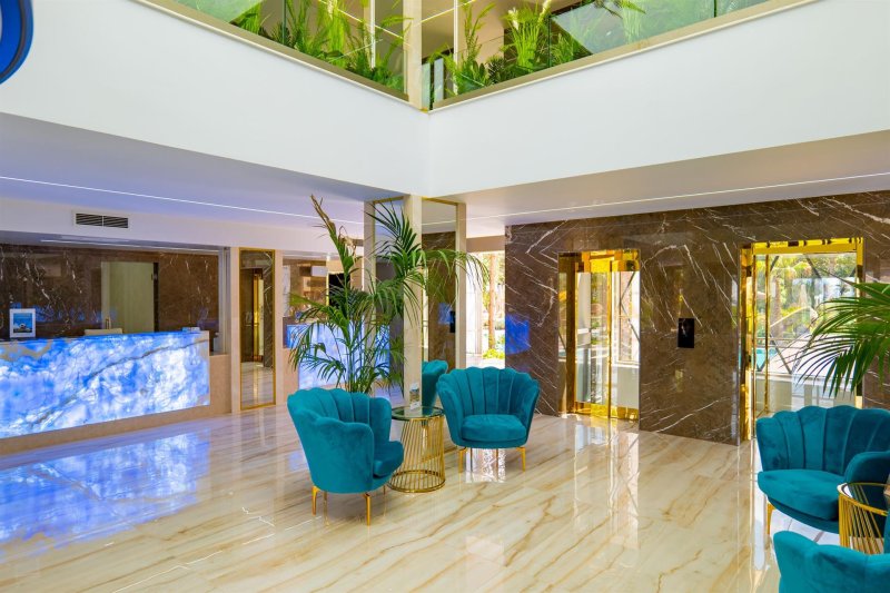 Napospart utazás Harmony Suites Grand Resort Deluxe