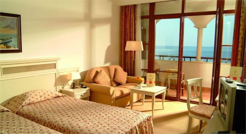 Napospart utazás Helena Park (ex. Royal Palace Helena Park)