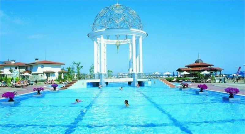 Napospart utazás Helena Park (ex. Royal Palace Helena Park)