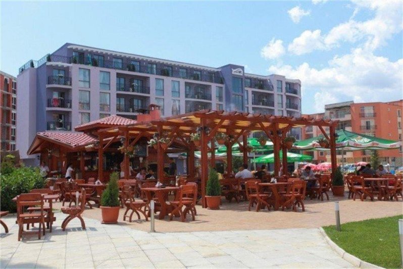 Napospart utazás Holiday Complex Rainbow 3