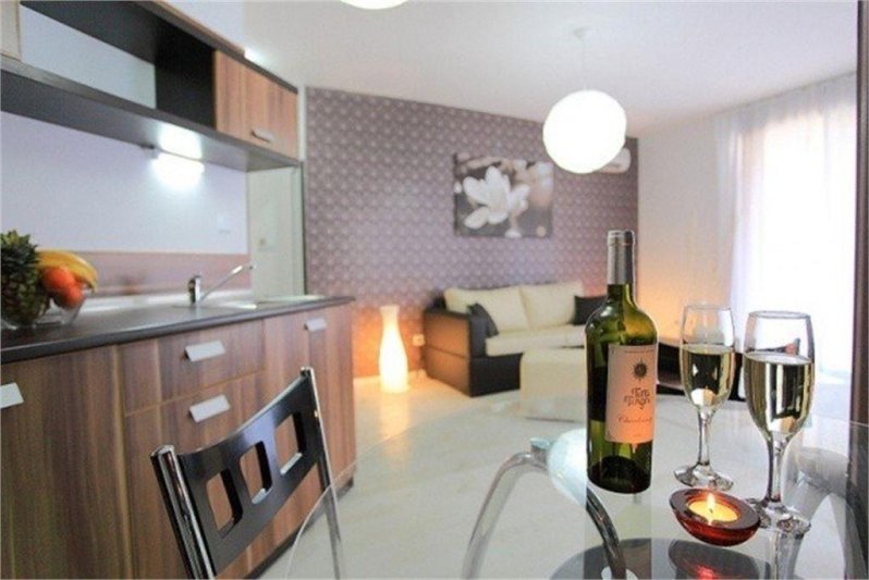 Napospart utazás Holiday Complex Rainbow 4