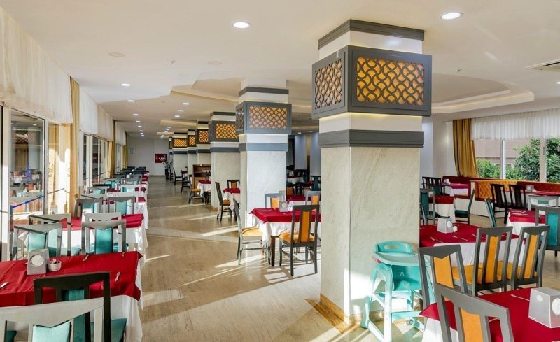 Alanya utazás Holiday Park Resort