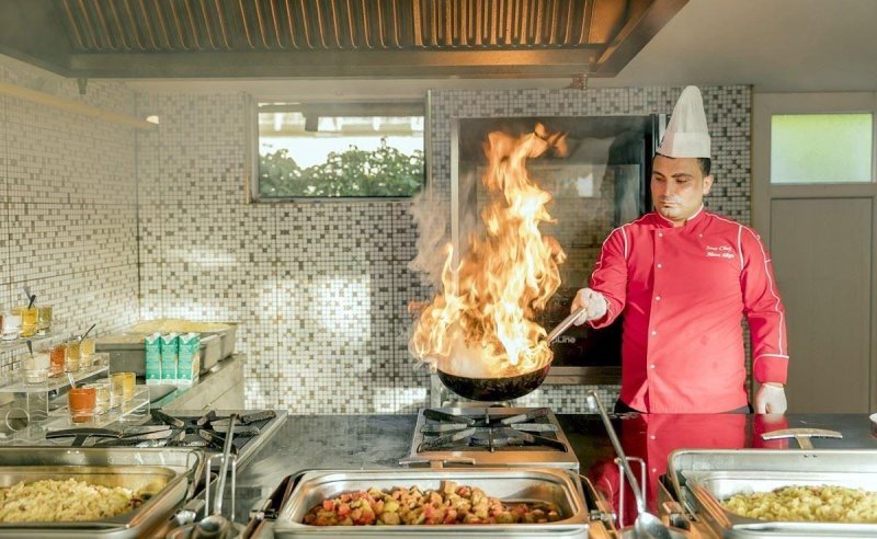 Alanya utazás Holiday Park Resort