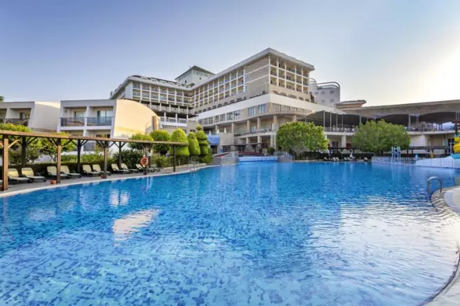 Horus Paradise Luxury Resort Side