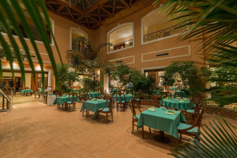 Hurghada utazás Imperial Shams Abu Soma Resort