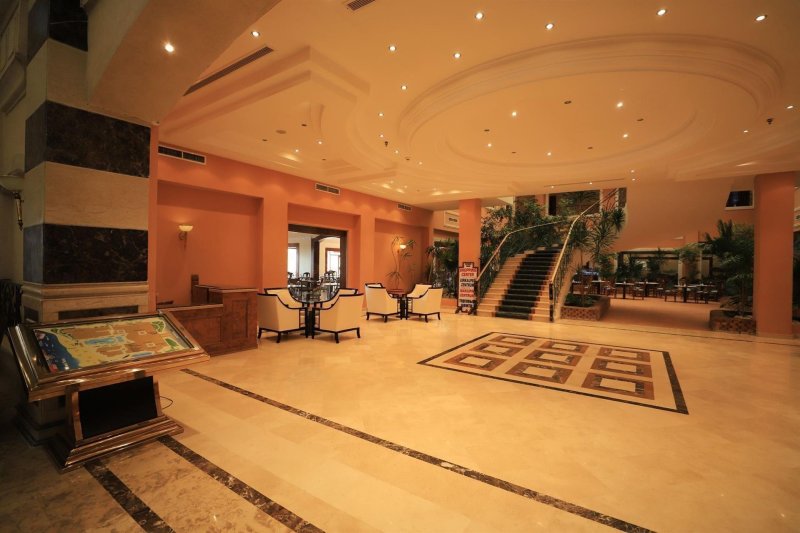 Hurghada utazás Imperial Shams Abu Soma Resort