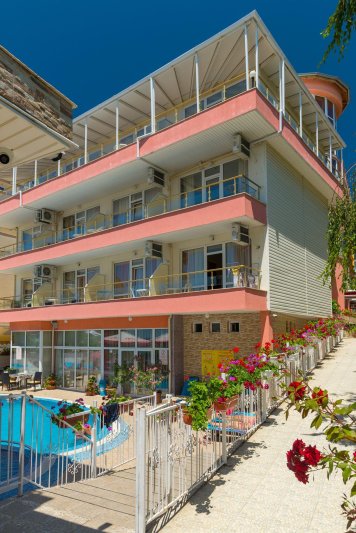 Napospart utazás Iris