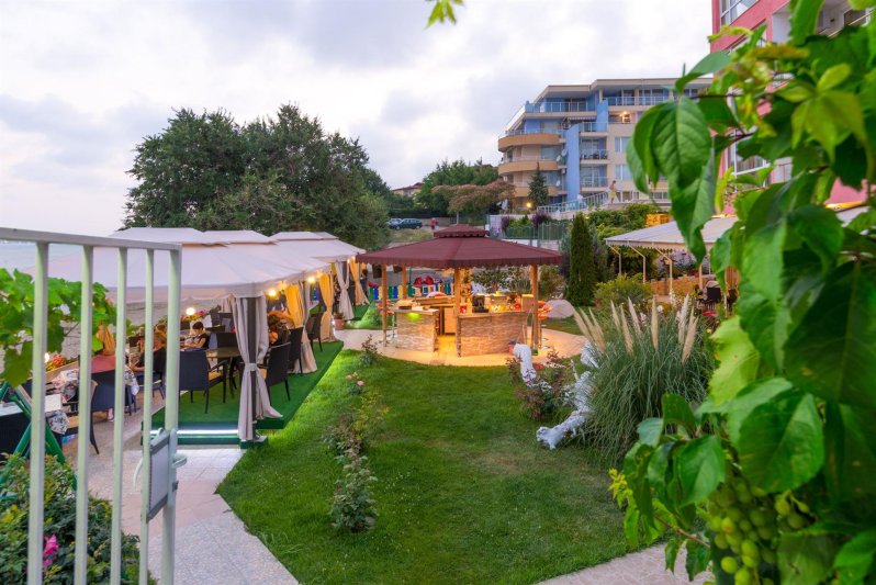 Napospart utazás Iris